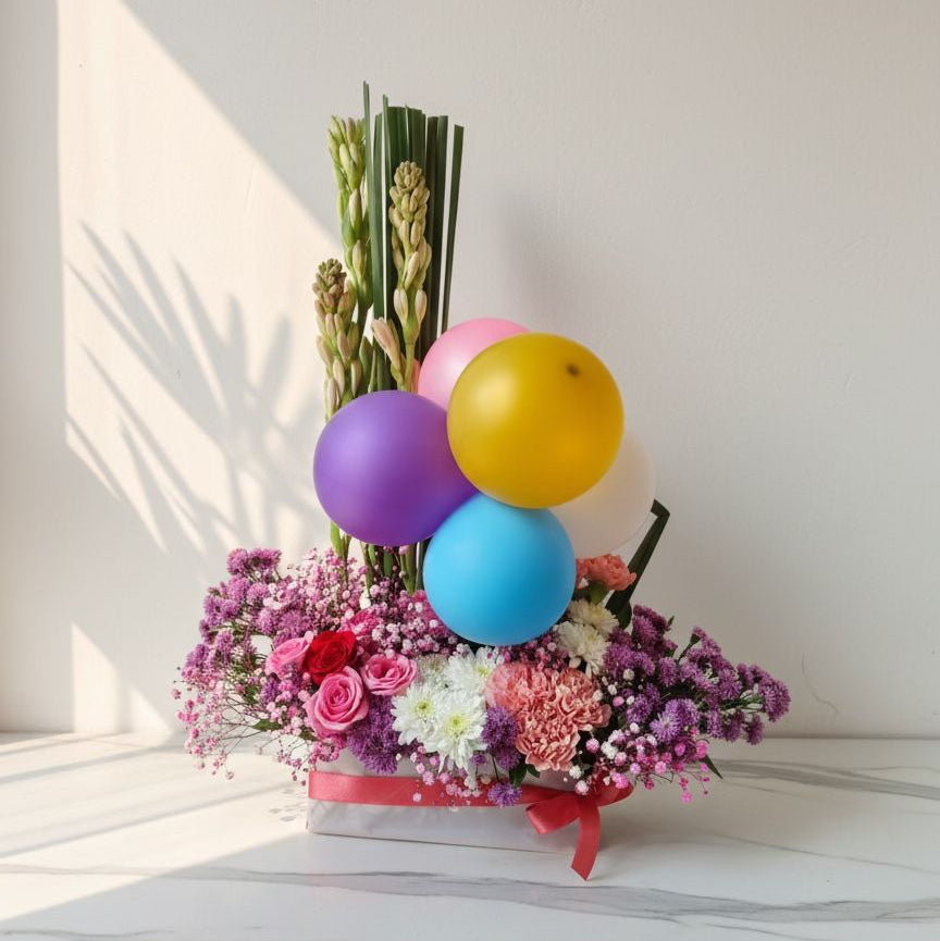 Flower Arrangement with Balloons atfleurs
