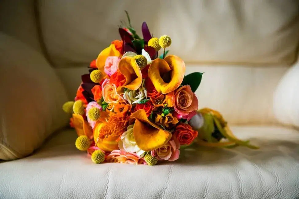 Bouquets that Speak | The Meaning Behind Flower Colors | Atfleurs ...