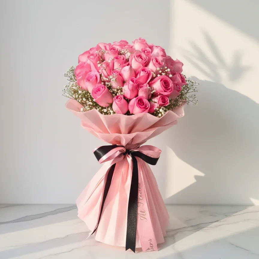 Pink Rose Hand Bouquet - atfleurs