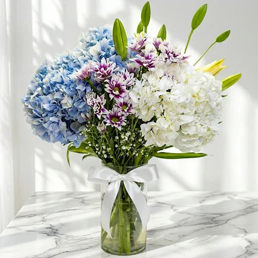flower bouquet by Atfleurs | floral arrangement | Fancy Bouquet | Vase Arrangement 