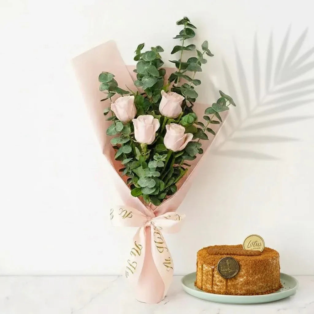 Blush Pink Roses Bouquet with Eggless Bento Cake - atfleurs