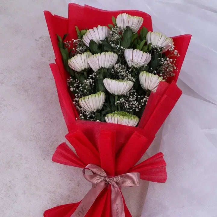 Beautiful Disbuds & Gypsy Hand Bouquet - atfleurs