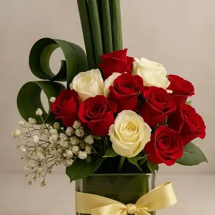 Red & White Rose Vase Arrangement - atfleurs