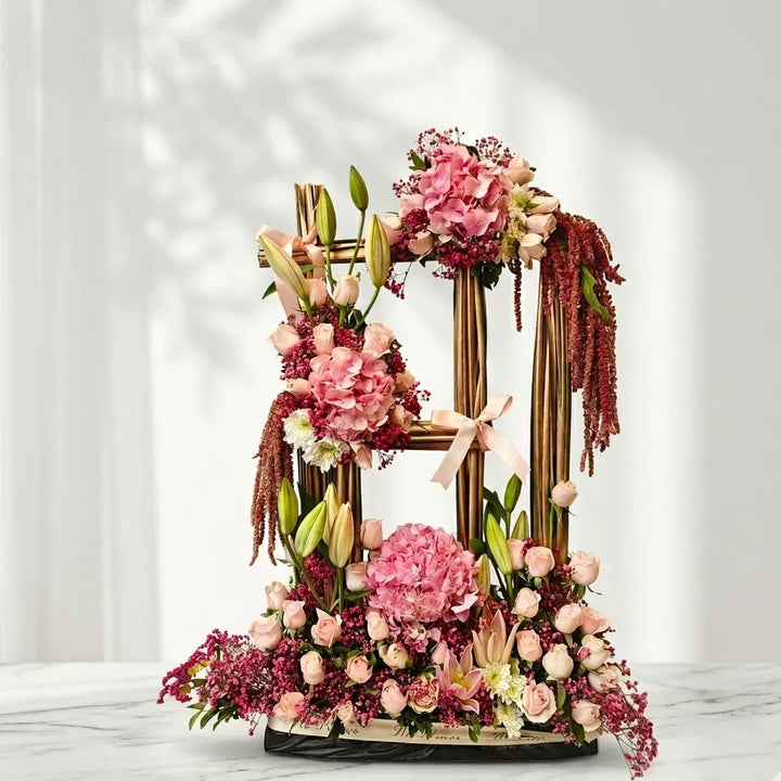flower bouquet by Atfleurs | floral arrangement | Fancy Bouquet | Hand Bouquet