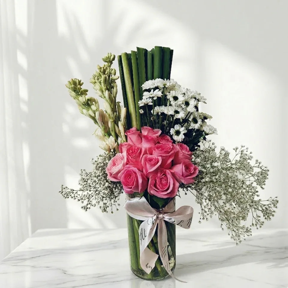 flower bouquet by Atfleurs | floral arrangement | Fancy Bouquet | Hand Bouquet | vase bouquet