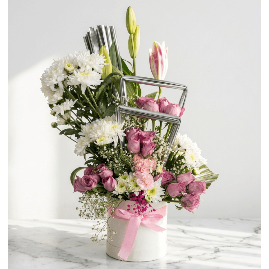 flower bouquet by Atfleurs | floral arrangement | Roses