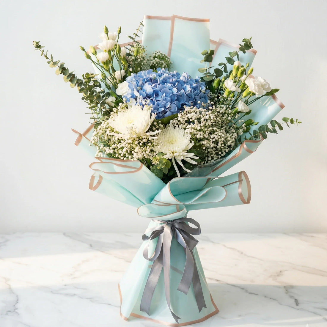 mix blue and white flower bouquet | atfleurs
