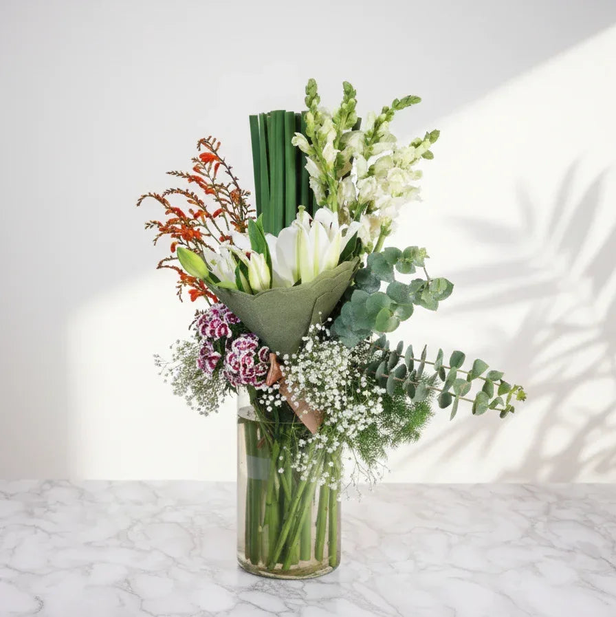 Snapdragon Flower Vase with Nature Beauty - atfleurs