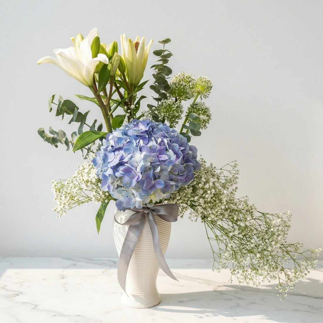 floral vase arrangement | Atfleurs  | orchids | blue orchids