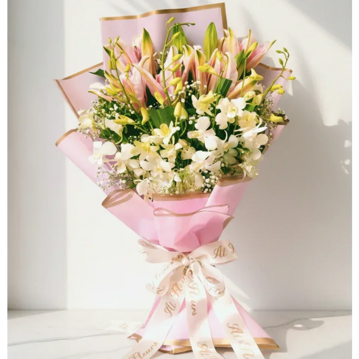 Lilies Bouquet Stunning Floral Arrangement - atfleurs