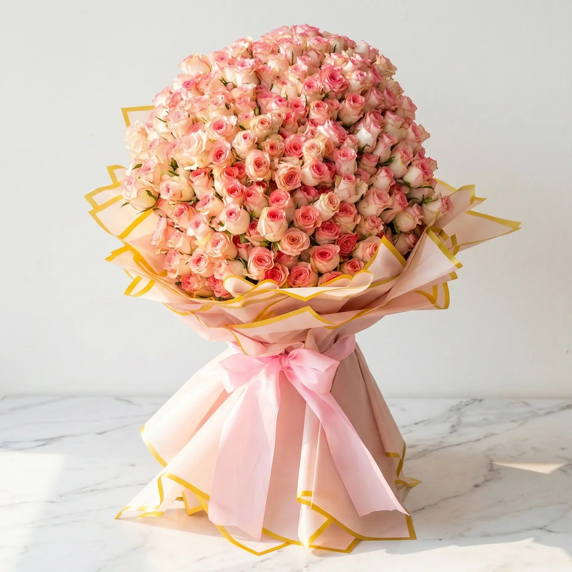 pink roses huge bouquet | atfleurs munbai