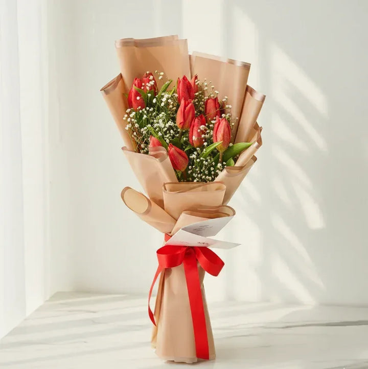 flower bouquet by Atfleurs | floral arrangement | Fancy Bouquet | Hand Bouquet