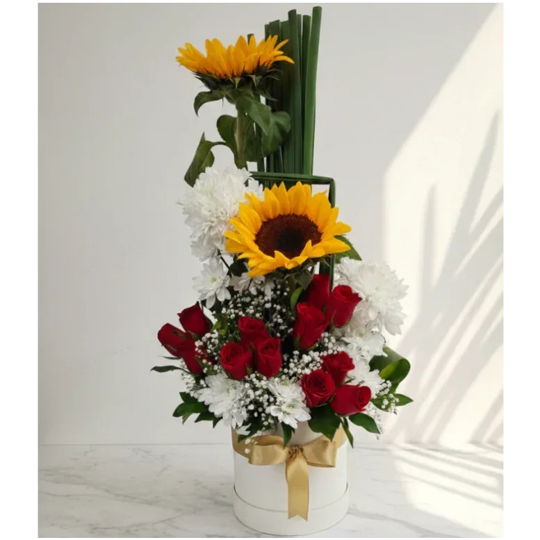 Sunflowers Bouquet with Red Roses - atfleurs