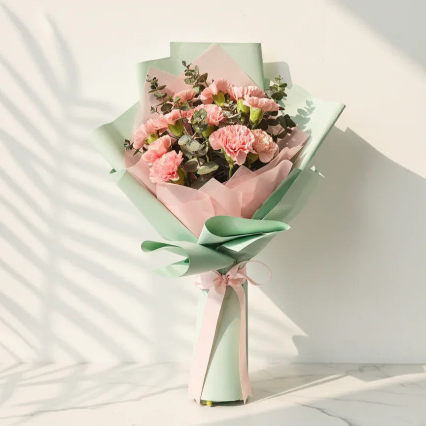 Carnation Hand Bunch Bouquet - atfleurs