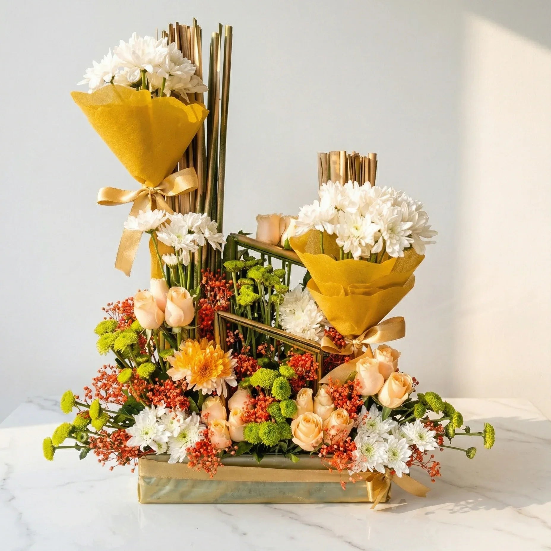 flower bouquet by Atfleurs | floral arrangement | customized bouquet | hand bouquet | fancy bouquet