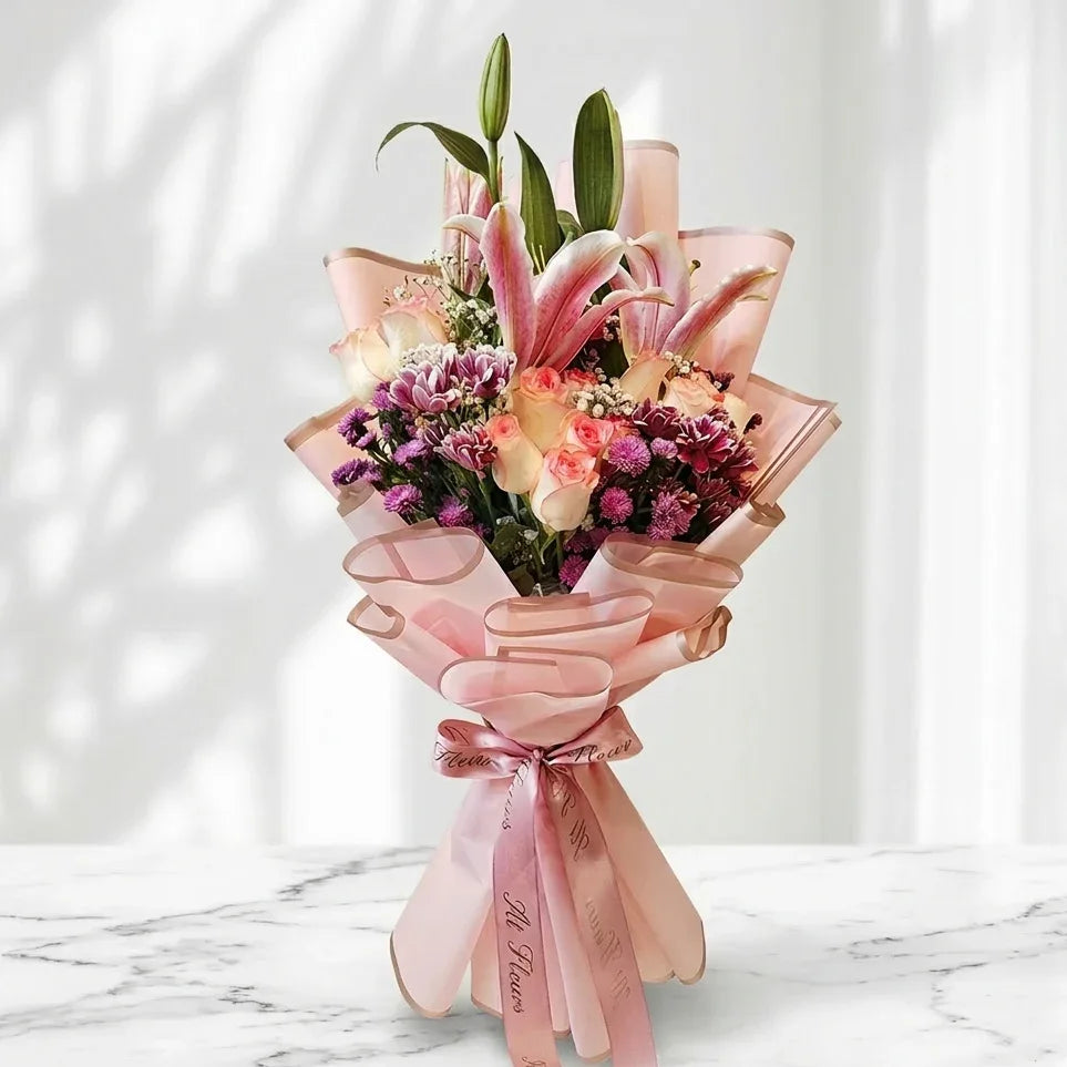 flower bouquet by Atfleurs | floral arrangement | Fancy Bouquet | Hand Bouquet