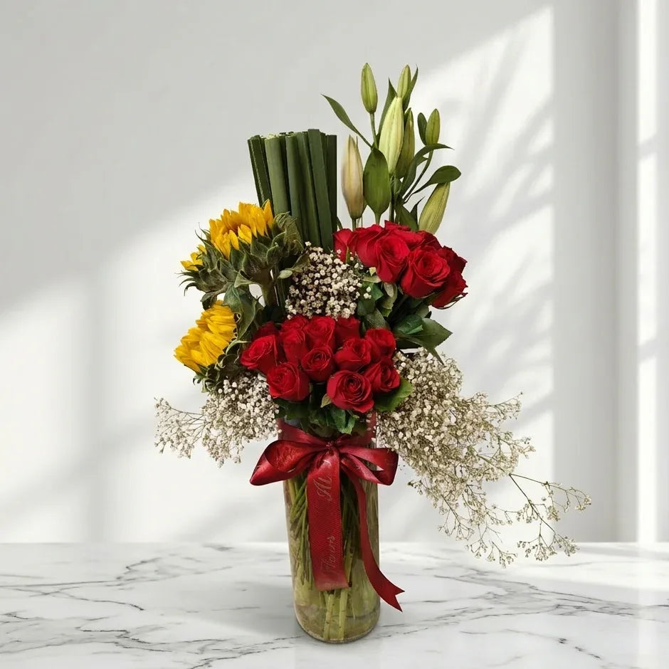 flower bouquet by Atfleurs | floral arrangement | Fancy Bouquet | Hand Bouquet | Vase Buquets