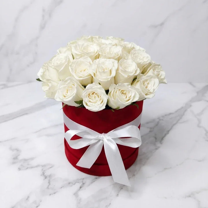 flower bouquet by Atfleurs | floral arrangement | White Roses | Fancy Bouquet
