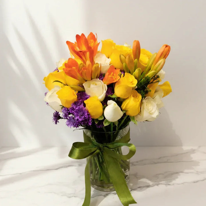 Yellow & White Roses Bouquet with Lilies - atfleurs