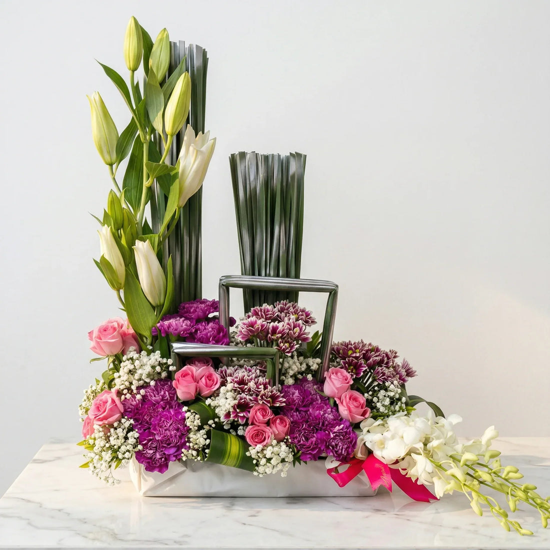 flower bouquet by Atfleurs | floral arrangement | Fancy Bouquet | Hand Bouquet