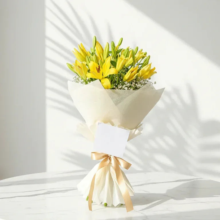 Yellow 6 Lilies steams Hand Bouquet - atfleurs