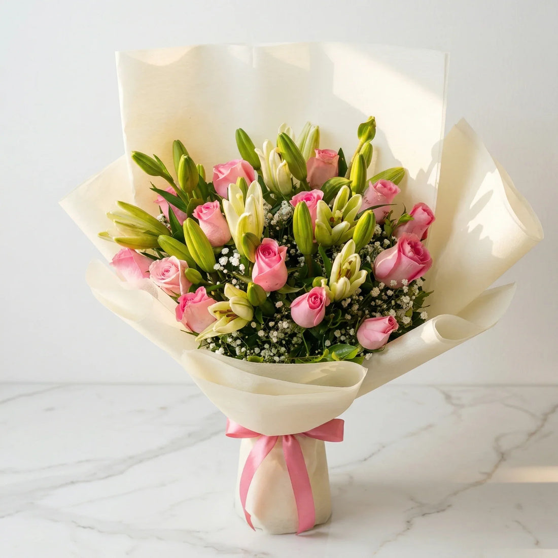 flower bouquet by Atfleurs | floral arrangement | Fancy Bouquet | Hand Bouquet
