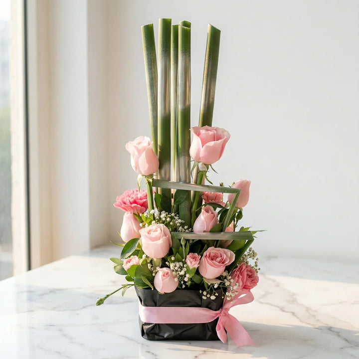 flower bouquet by Atfleurs | floral arrangement | Fancy Bouquet | Hand Bouquet | pink roses floral vase arrangement