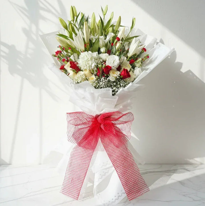 Grand Luxury Red and White Lily Mixed Hand Bouquet - atfleurs