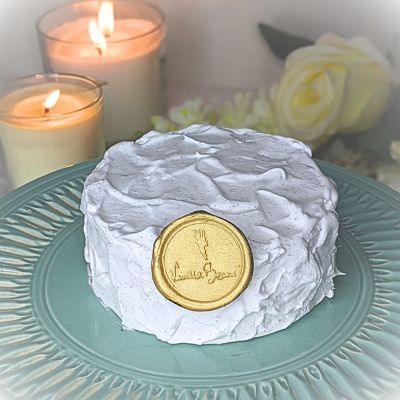Eggless Madagascar Vanilla Cake - atfleurs