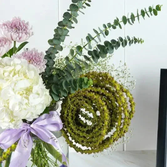 Hydrangea with Cymbidium Orchids Vase Arrangement - atfleurs