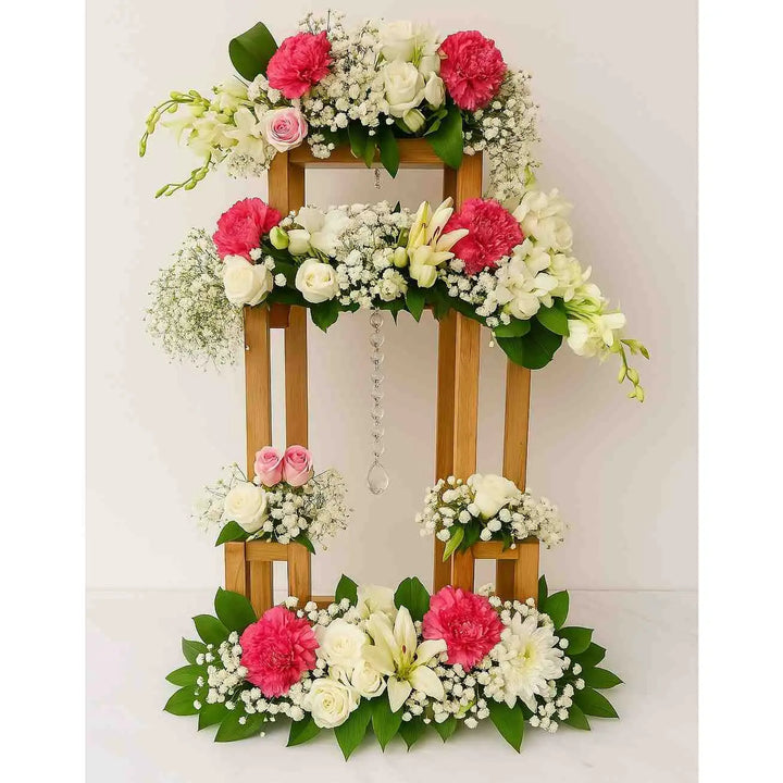 Standing Wooden Flower Hampers in Mumbai atfleurs