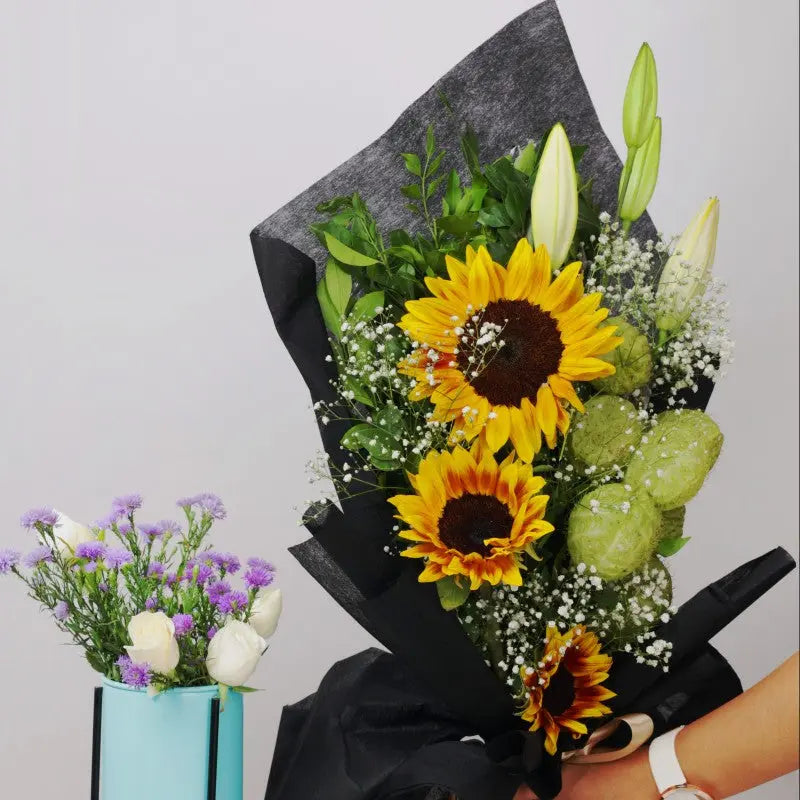 Sunflower and Balloon Flower Hand Bouquet atfleurs