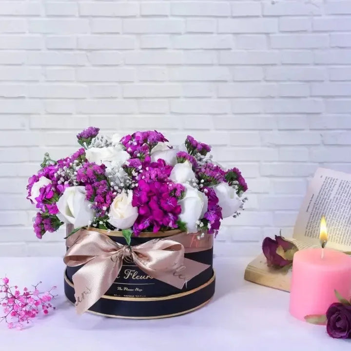 White Roses and Daisy Flower Box - atfleurs