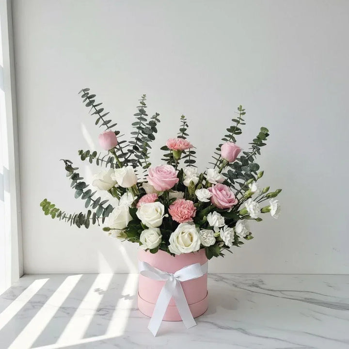 Carnation & Estoma Euclid Box - atfleurs