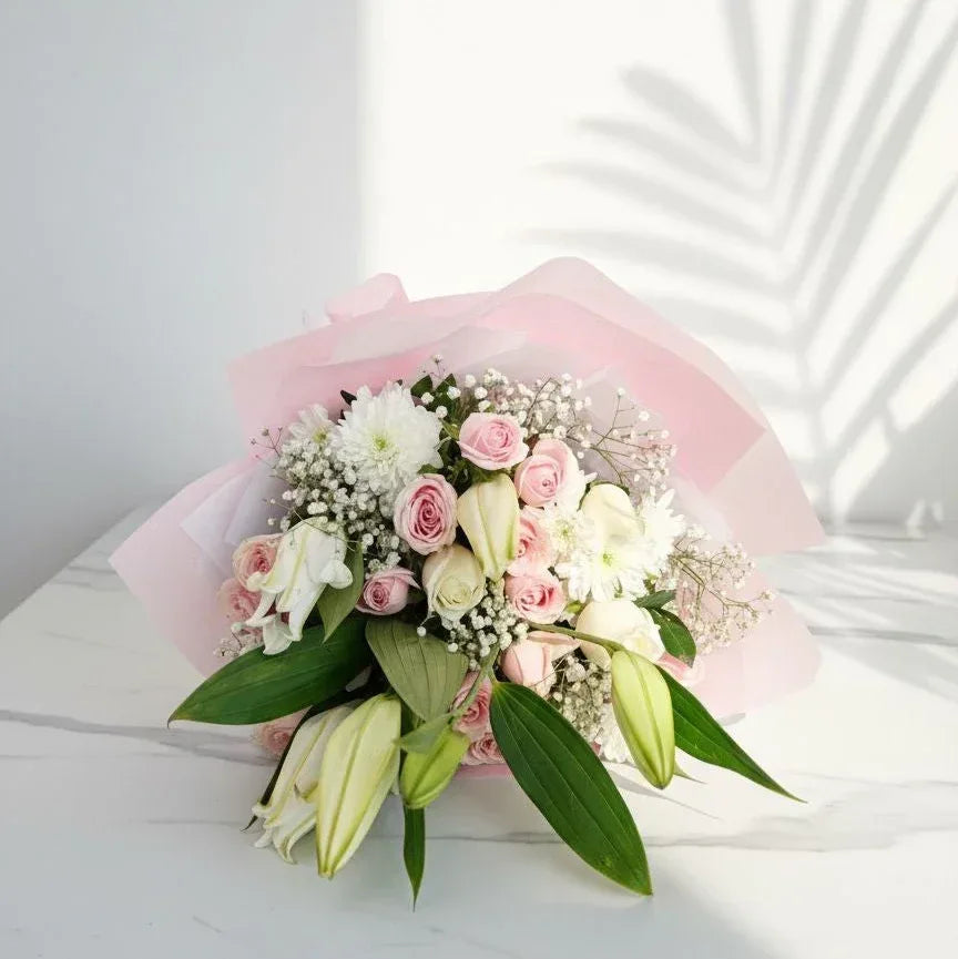 Lily Chrysanthemums Roses Gypso Bouquet - atfleurs