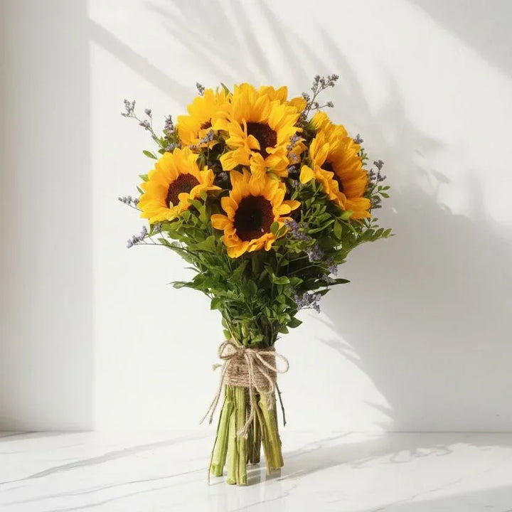 Bright Sunflower Hand Bunch - atfleurs