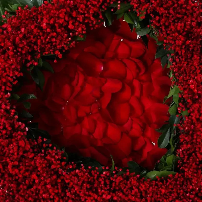 Heart-Shaped Rose & Gypsy Arrangement - atfleurs